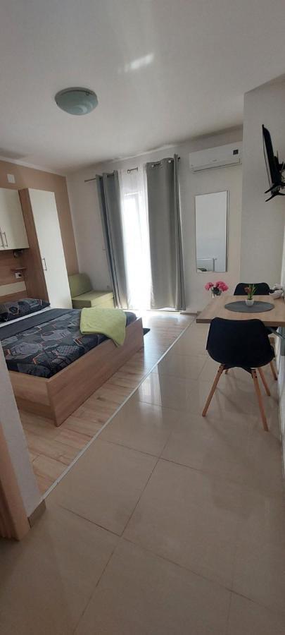 Apartments Stipe Biograd Na Moru Extérieur photo